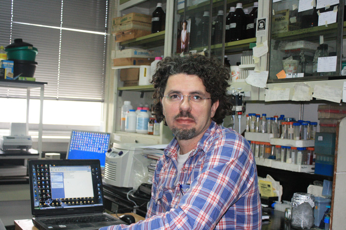 Foto Dr. Julio Caramelo