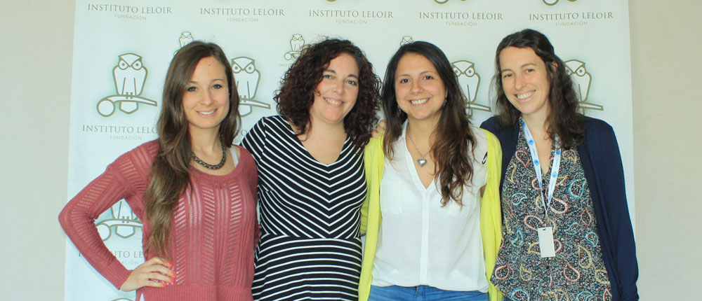 La doctora Vanesa Gottifredi, egresada de la Universidad Nacional de Salta y jefa del Laboratorio de Ciclo Celular y Estabilidad Genómica del Instituto Leloir, en Buenos Aires, con Sabrina Mansilla, Agustina Bertolin y Marina González Besteiro, integrantes de su grupo que participaron del estudio.