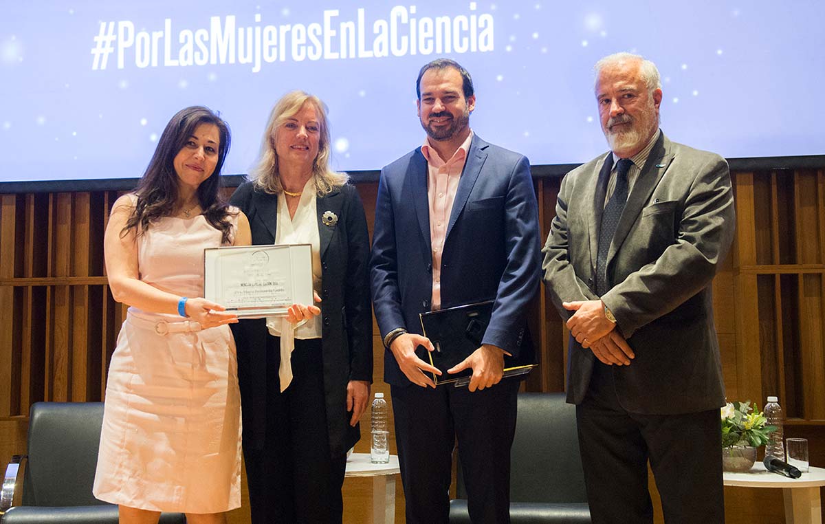 María Fernanda Ledda fue reconocida con una mención especial del Premio Nacional L’Oréal-Unesco “Por la Mujer en la Ciencia” 2019 por su trayectoria y aportes en el estudio del sistema nervioso. Créditos: L'Oréal Argentina.